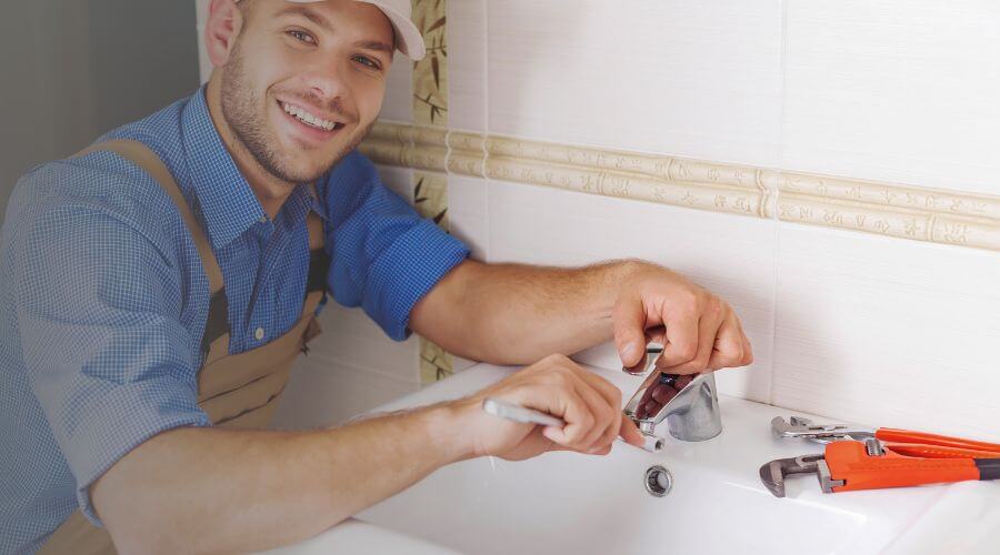 Professional clogged drains services in Old Appleton, MO